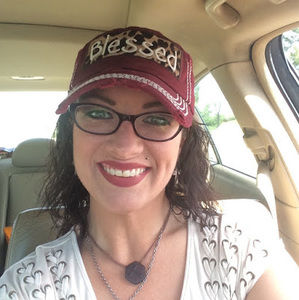 Meet your Posher, Chassidy